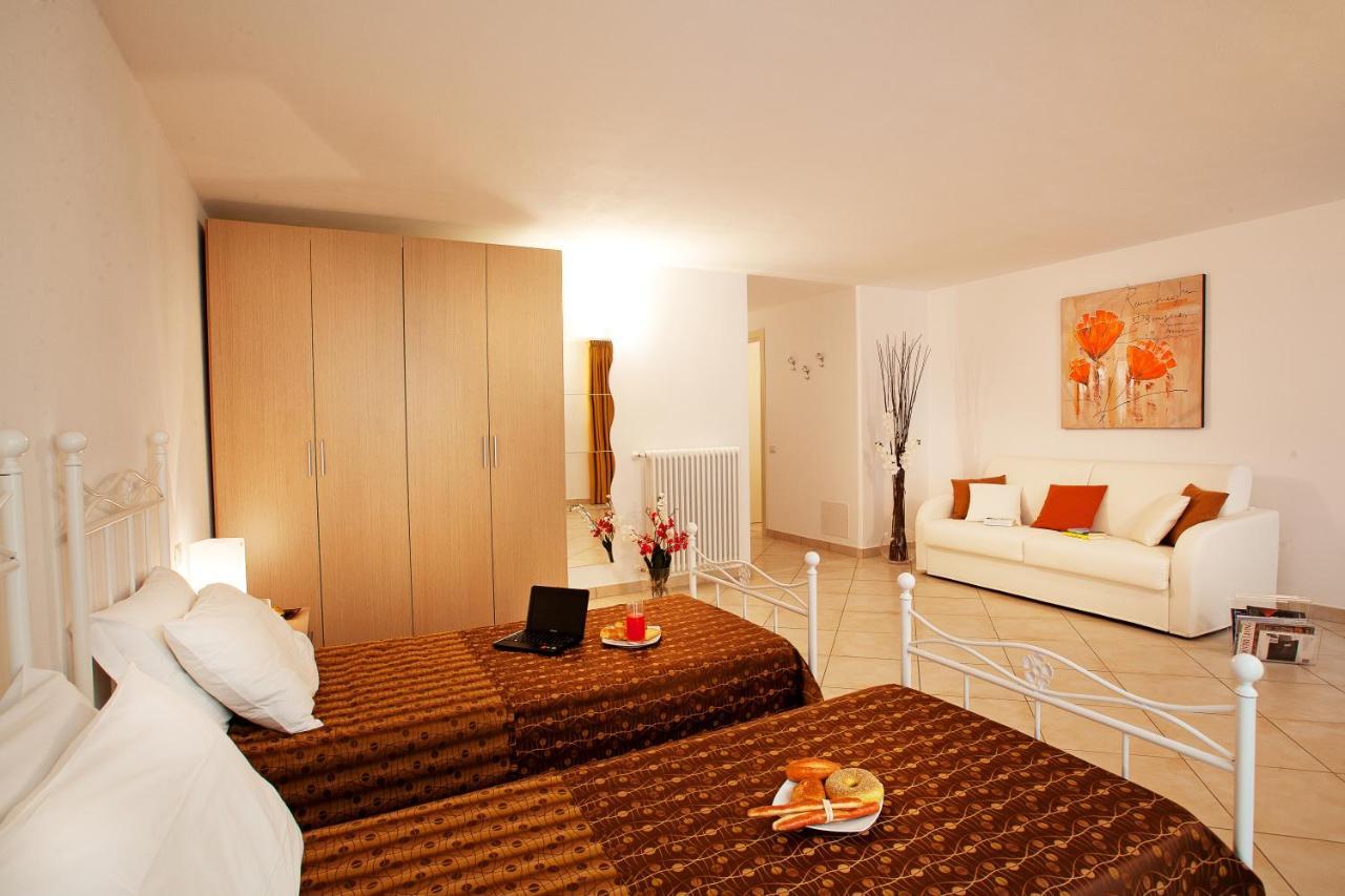 Tremezzo Residence-11 Apartments To Choose From In An Exclusive Residence By Italian Apartments 外观 照片